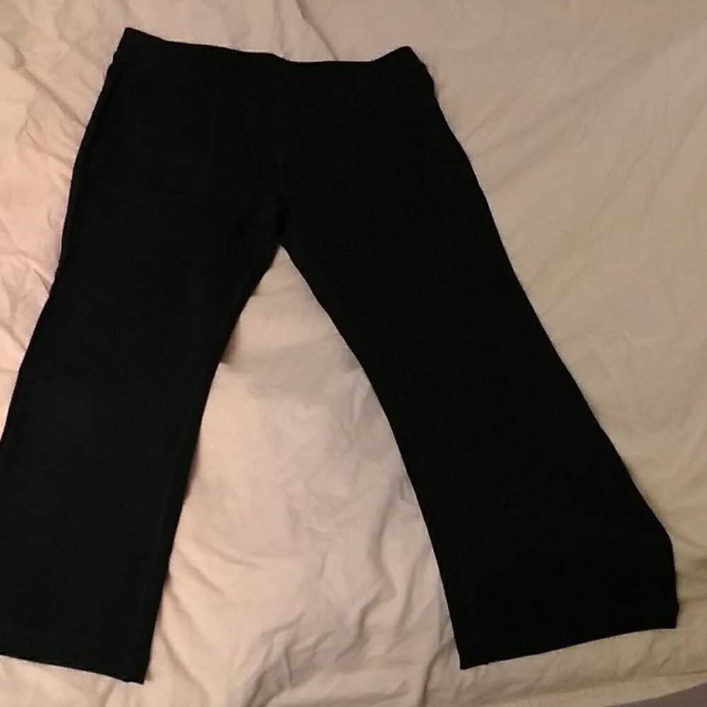 Comfy capris